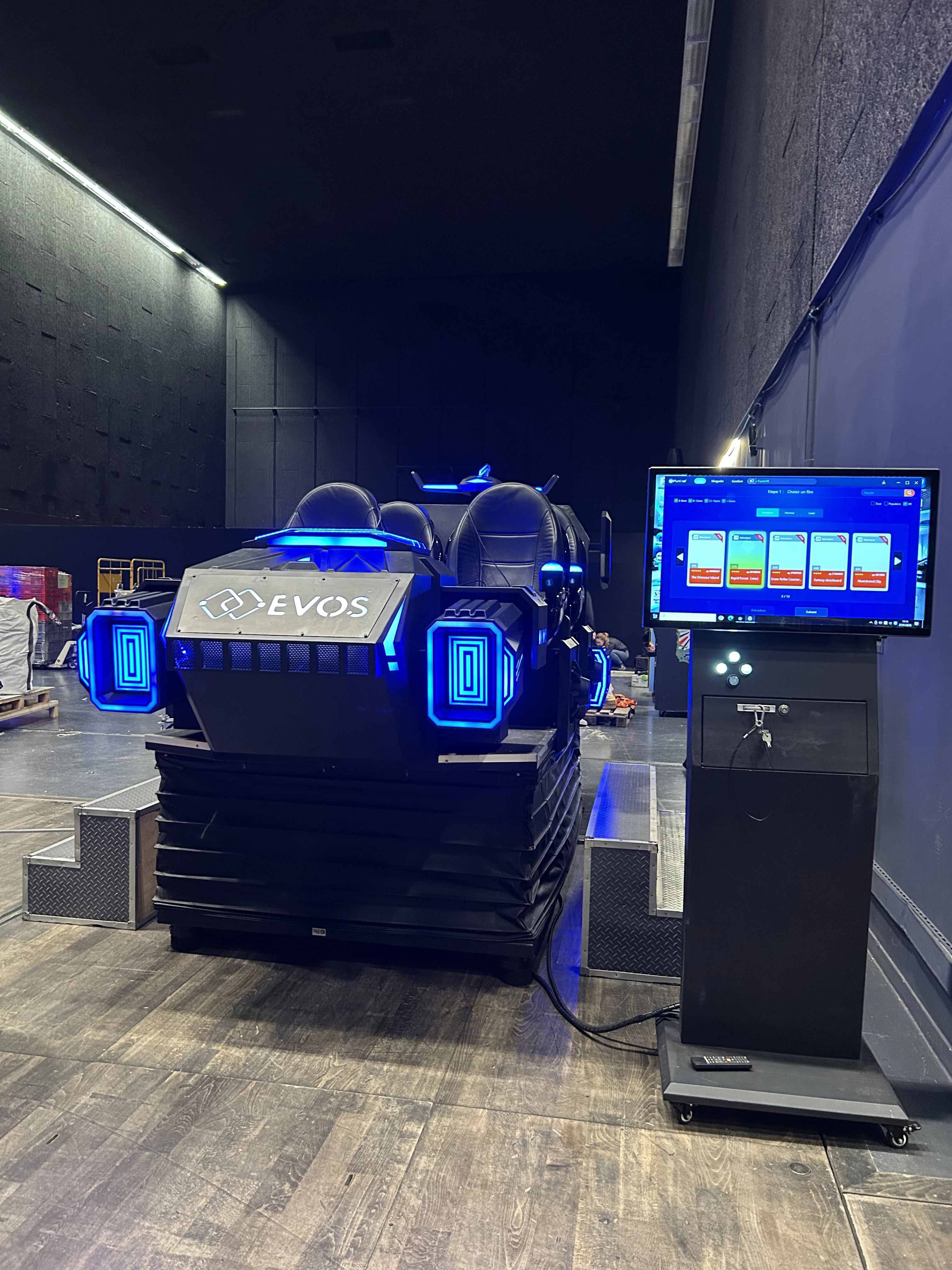 Simulateur navette VR By Evos déployé au family day Groupama à la Seine Musicale à Paris