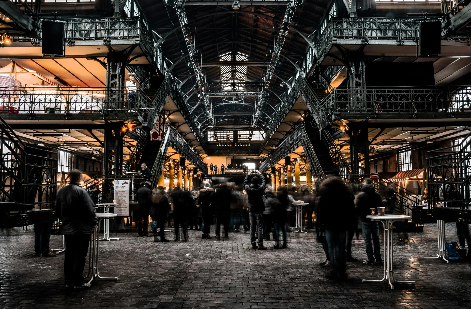 Participants en animation VR lors d'une soirée événement industriel
