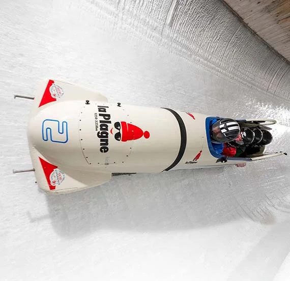 Simulateur bobsleigh VR By Evos lors d'une animation événementielle