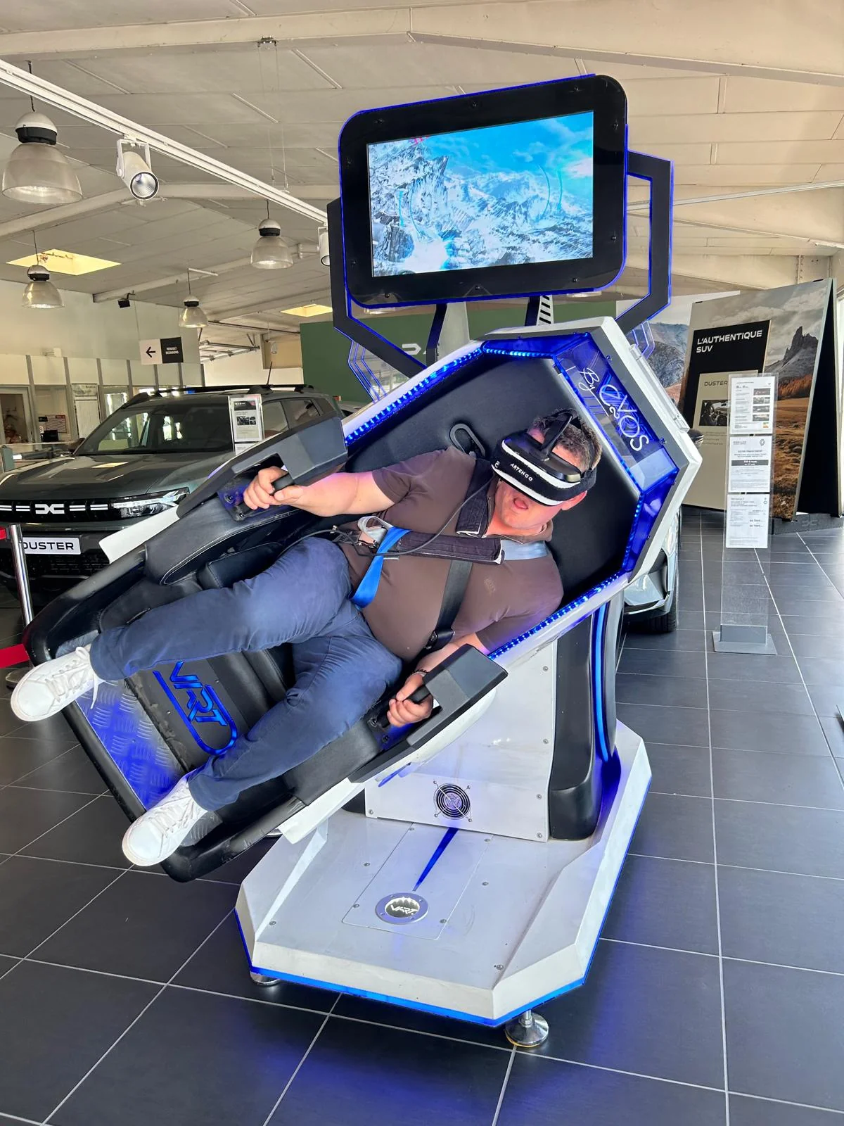 Simulateur 360° de réalité virtuelle nouvelle génération